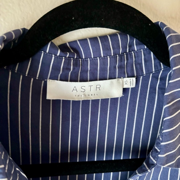 ASTR Puff Sleeves Blue & White Stripes Button Down Shirt Blouse V Neck Collar XS - Picture 2 of 5